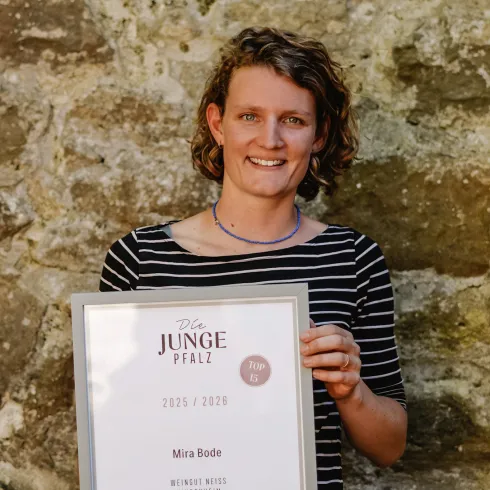 Mira Bode, Weingut Neiss
