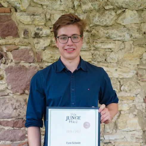Fynn Schmitt, Weingut Egon Schmitt